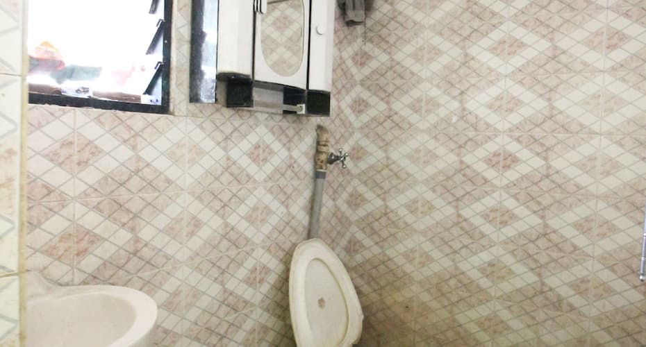 Hotel Relief & Guest House, Ahmedabad 4
